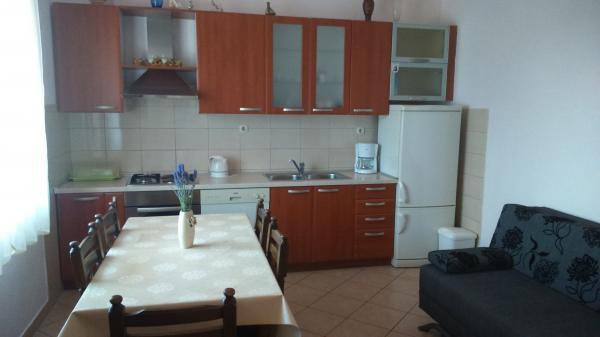Apartmani Petra Pakostane Exterior photo